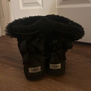UGG Kids bow Black Boots